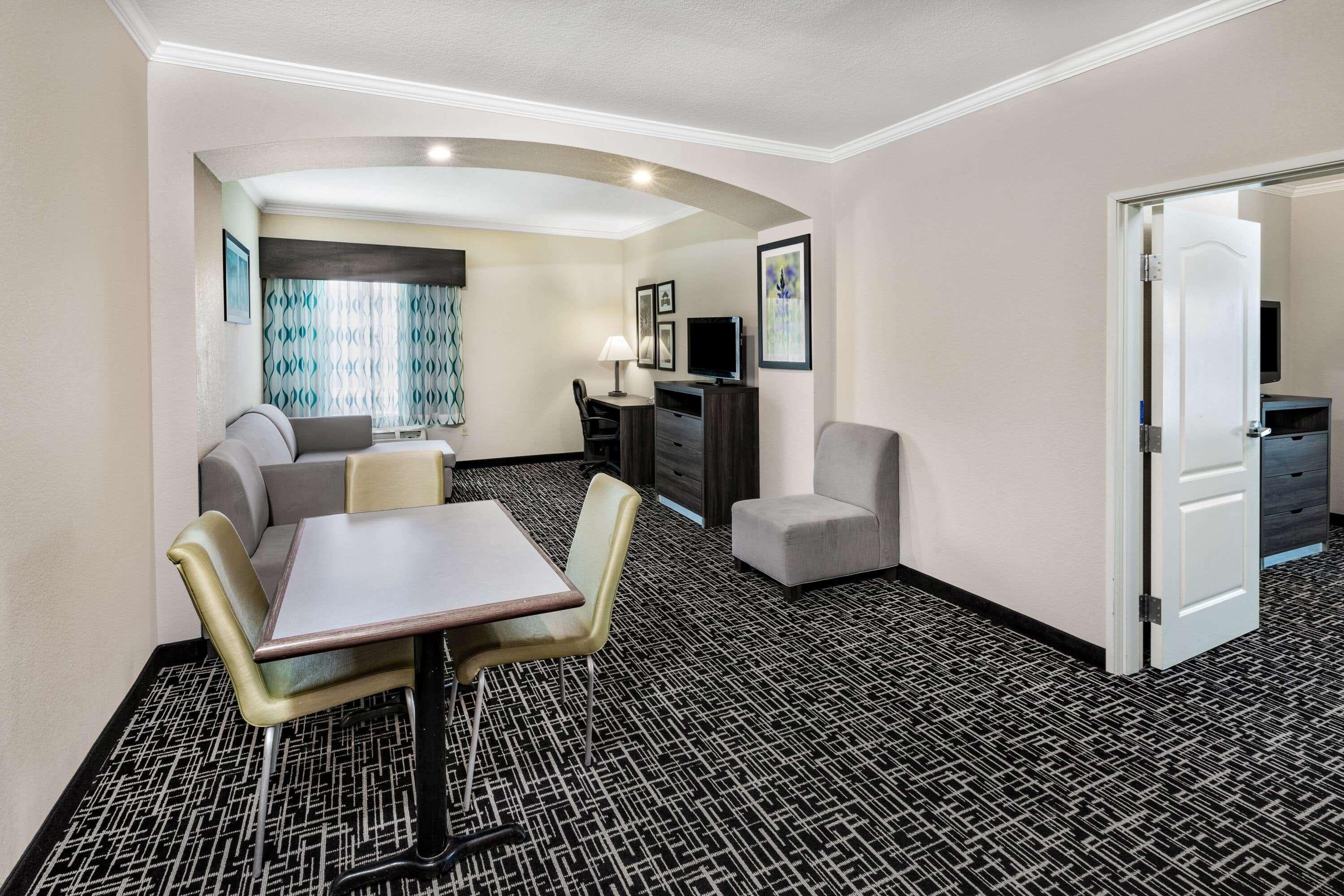 La Quinta By Wyndham Garland Harbor Point Hotell Exteriör bild