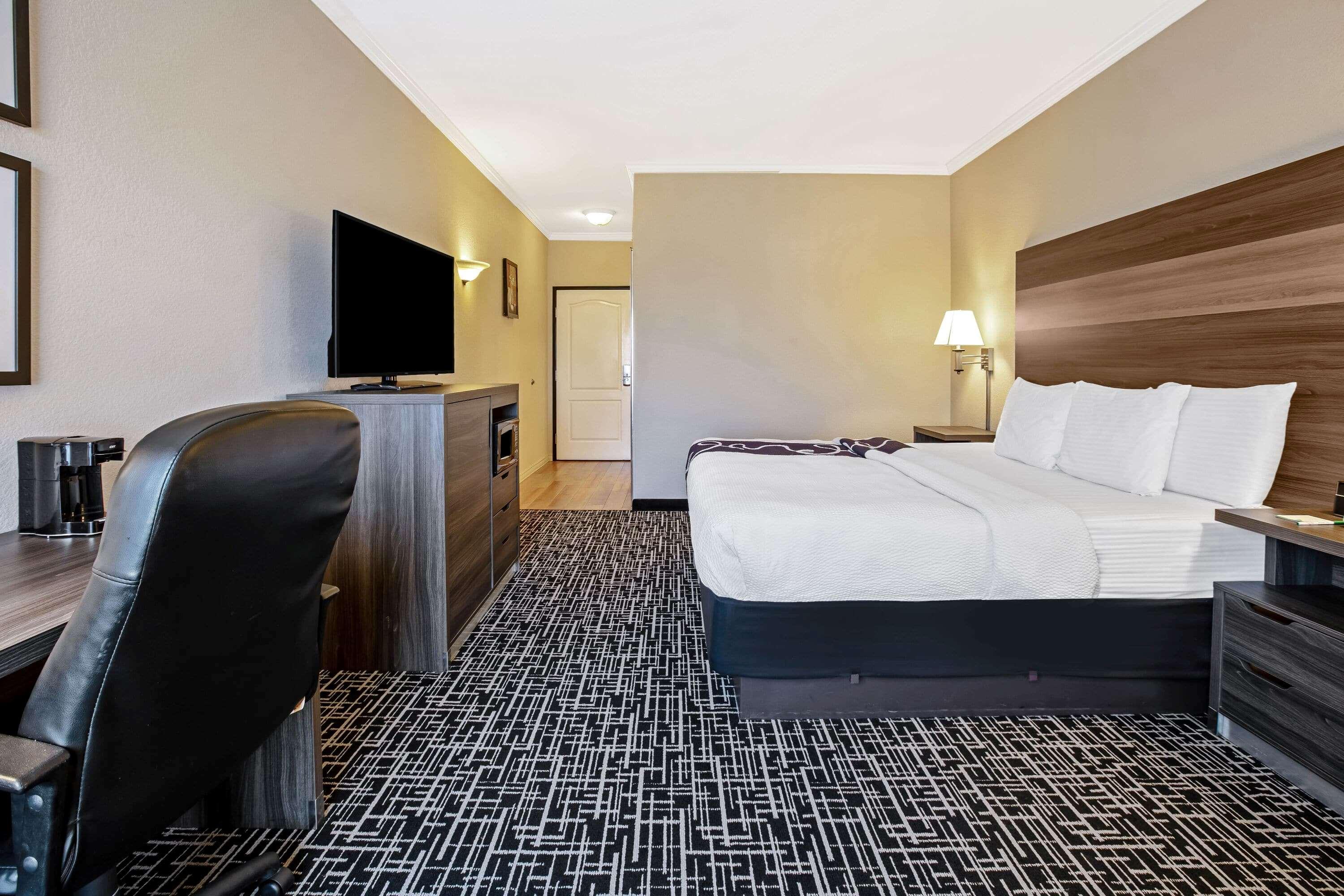 La Quinta By Wyndham Garland Harbor Point Hotell Exteriör bild