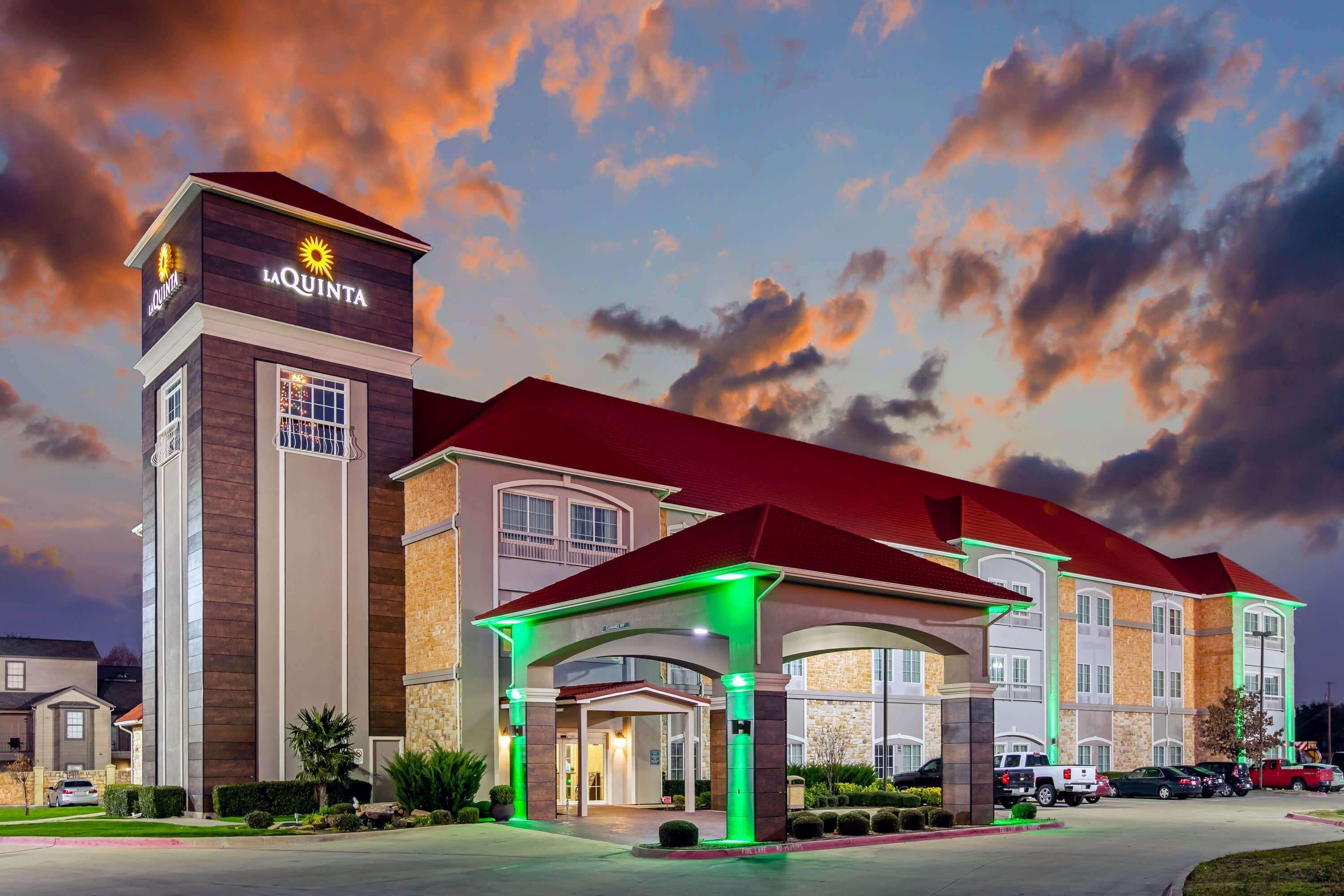 La Quinta By Wyndham Garland Harbor Point Hotell Exteriör bild