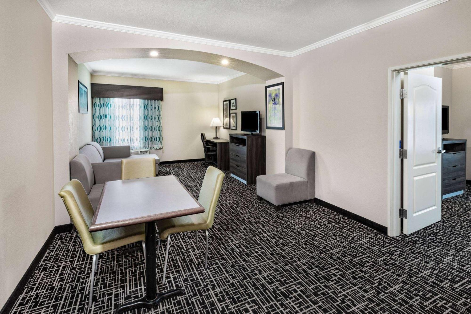 La Quinta By Wyndham Garland Harbor Point Hotell Exteriör bild
