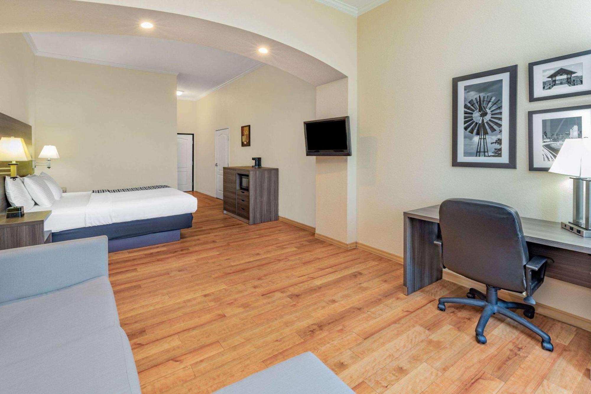 La Quinta By Wyndham Garland Harbor Point Hotell Exteriör bild