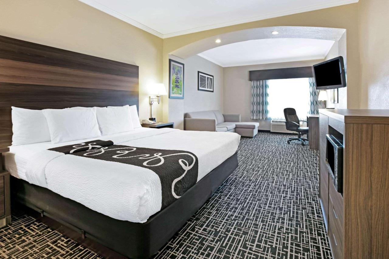 La Quinta By Wyndham Garland Harbor Point Hotell Exteriör bild